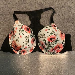 Torrid racer back front close bra